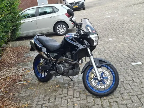 2006 Aprilia Pegaso 650 - € 2.100 · Bieden (1/1)