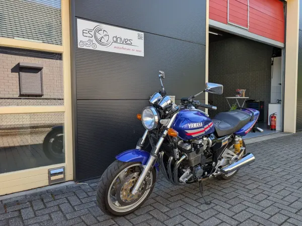 1999 Yamaha XJR 1200 - € 3.695 (1/1)