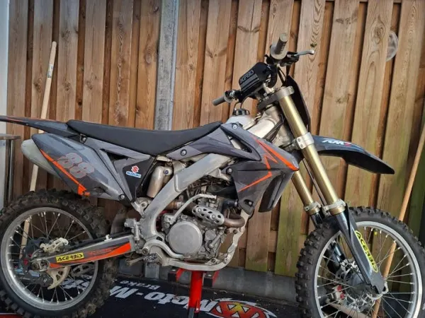 Year unknown Suzuki RM-Z 250 Crossmotor - €3,250 (1/1)