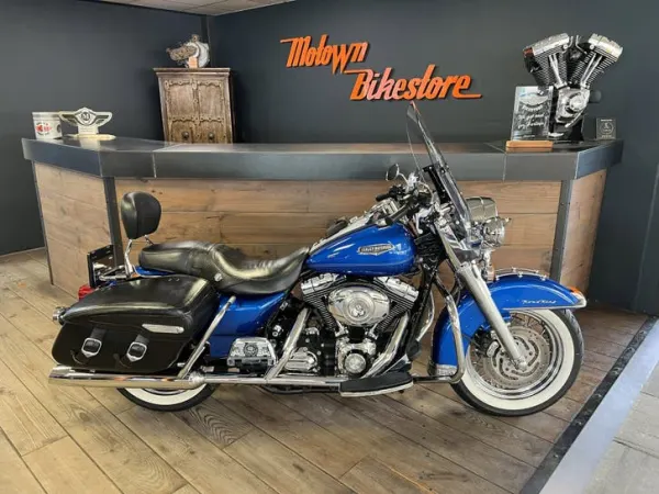 2007 Harley-Davidson FLHRC Roadking Classic 96Ci White Wall Tires - € 10.899 (1/1)