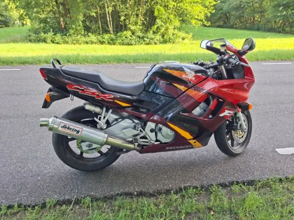 1996 Honda cbr 600 - €1,750 · Bidding (1/1)