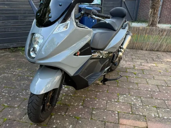 2009 Gilera GP 800 - €5,500 (1/1)