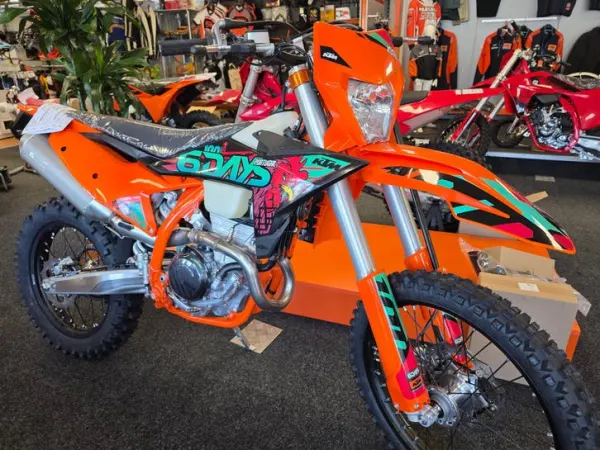 Year unknown KTM 350 EXC F 6 Days (bj 2027) - €14,799 (1/1)