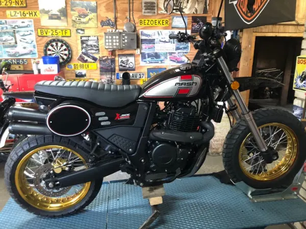 Bouwjaar onbekend Mash X-Ride 650 - € 4.500 · Bieden (1/1)