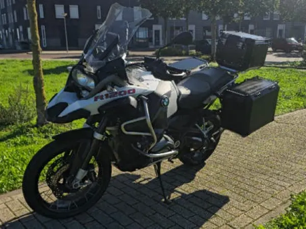 2016 BMW R 1200 GS Adventure 2016-Full Options & Kofferset - € 10.900 · Bieden (1/1)