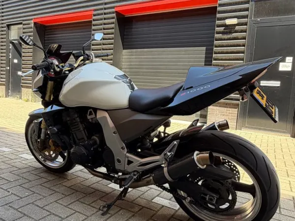 Year unknown Kawasaki Z 1000 - €4,000 · Bidding (1/1)