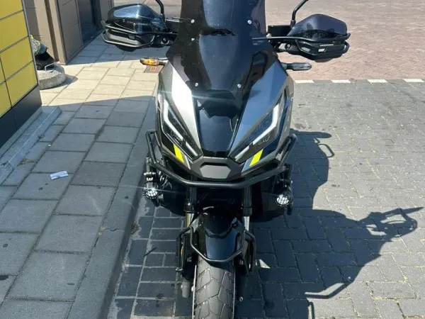 2024 Honda X-ADV - € 13.000 · Bieden (1/1)