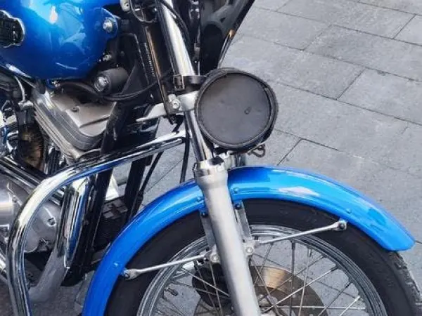 1997 Harley-Davidson Sportster 883 - €4,750 · Bidding (1/1)