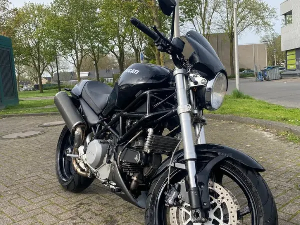 Bouwjaar onbekend Ducati Monster S2R 800 - € 3.750 · Bieden (1/1)