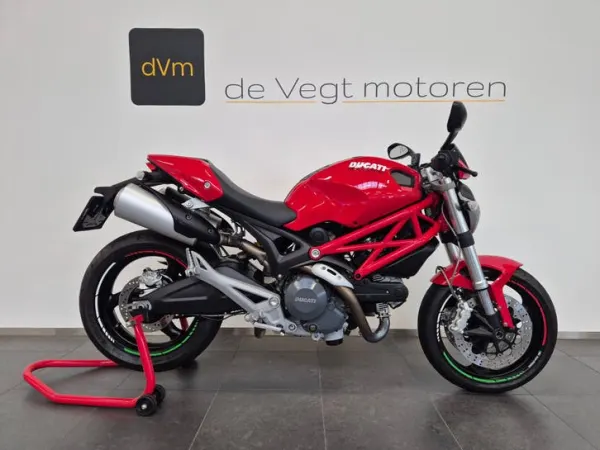 2009 Ducati Monster 696 Monster696 Lage KM Nette Staat! - € 3.995 (1/1)