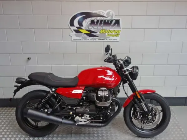 2026 Moto Guzzi V 7 - €12,949 (1/1)