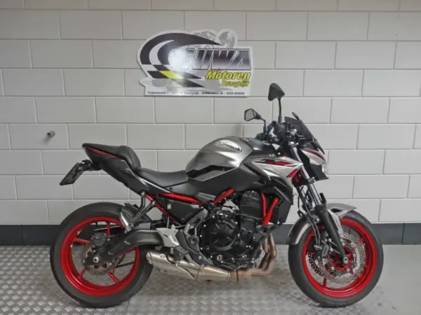 2023 Kawasaki Z650 - €6,950 (1/1)