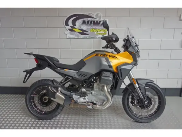 2025 Moto Guzzi Stelvio - €18,299 (1/1)