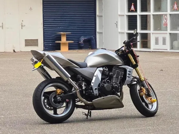 2005 Kawasaki Z 1000 - €4,250 · Bidding (1/1)