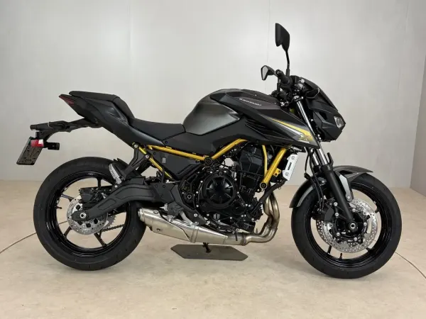 2026 Kawasaki Z 650 - € 8.099 (1/1)