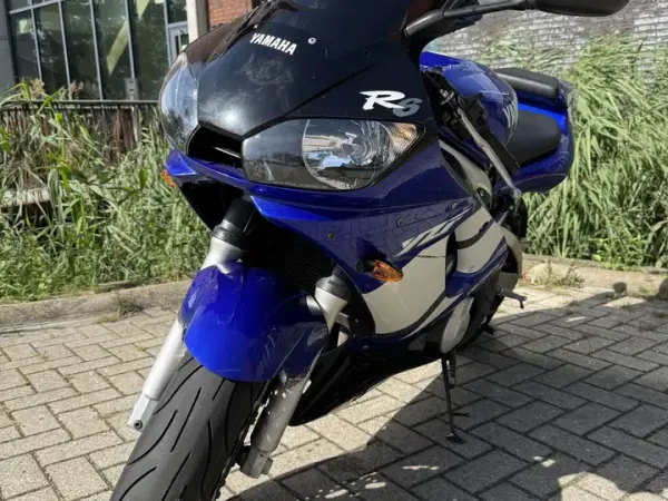 2002 Yamaha YZF-R6 - €2,500 (1/1)