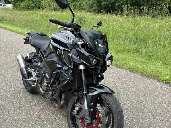 2017 Yamaha MT-10 - € 8.500 (1/1)