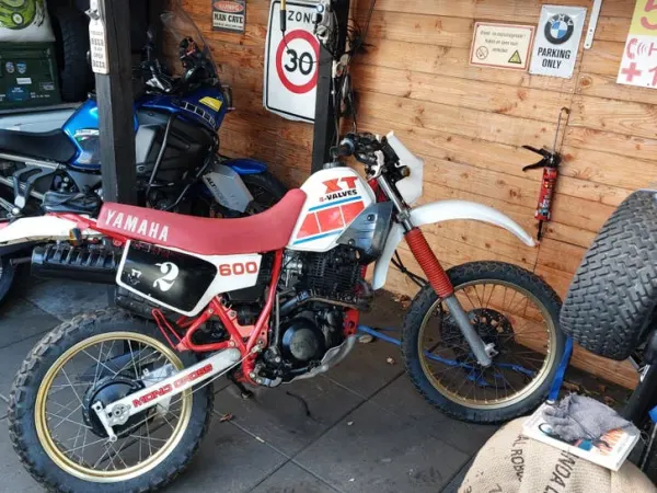 Year unknown Yamaha XT 600 - Bidding (1/1)