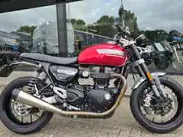 2024 Triumph Speed Twin - €11,990 · Bidding (1/1)