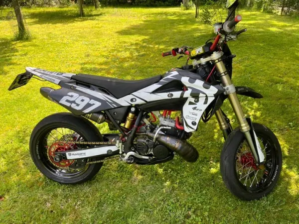 Bouwjaar onbekend Husqvarna 300 te - € 3.750 (1/1)