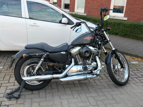 2014 Harley-Davidson Sportster xl1200v Seventy Two - € 8.250 · Bieden (1/1)