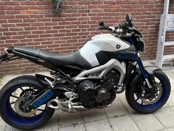 2016 Yamaha MT 09 - € 7.200 · Bieden (1/1)