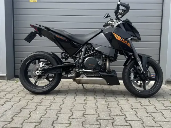 2010 KTM 690 Duke - €3,800 (1/1)
