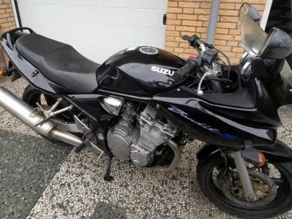 2004 Suzuki Bandit 600 - Bidding (1/1)
