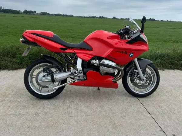 2000 BMW R1100S - €2,499 (1/1)