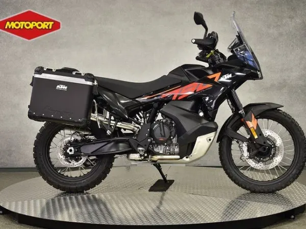 2024 KTM 790 Adventure L (bj 2024) - €12,900 · Bidding (1/1)