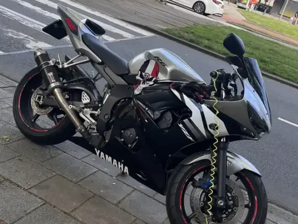 2003 Yamaha YZF 600 - €4,500 (1/1)