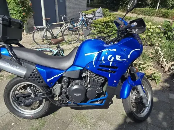 1996 Triumph Tiger 900 - €2,790 (1/1)