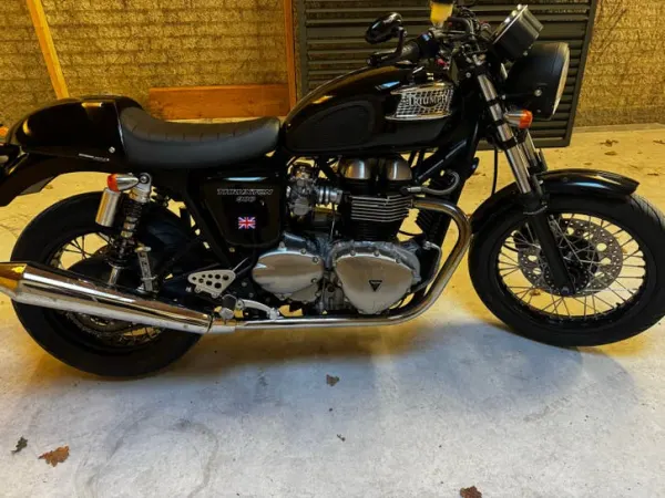 Bouwjaar onbekend Triumph Truxton met Weinig kilometers! Moet weg! - € 5.250 · Bieden (1/1)