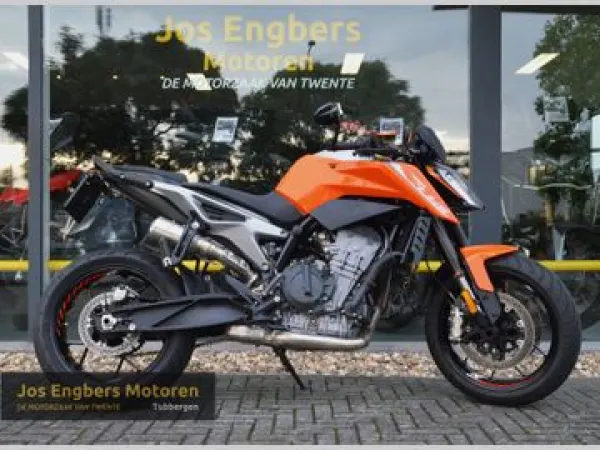 2018 KTM 790 Duke - € 6.450 (1/1)
