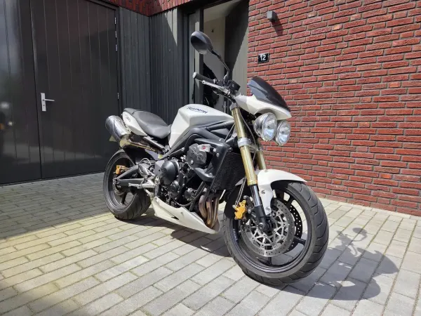 2007 Triumph Street Triple 675 - €3,100 (1/1)