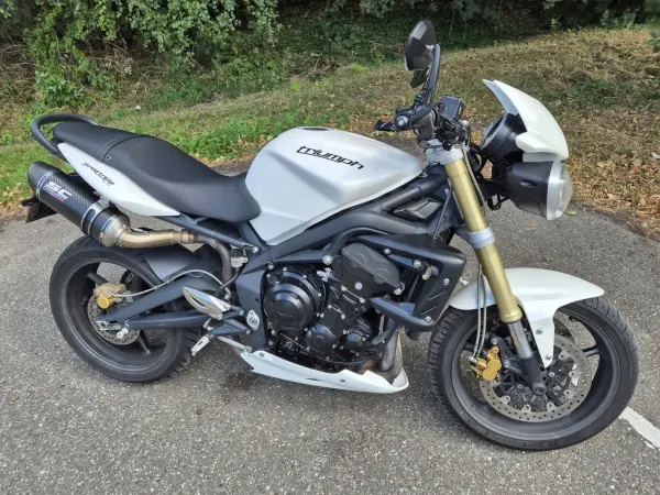 2011 Triumph Street Triple 675 - €3,995 (1/1)