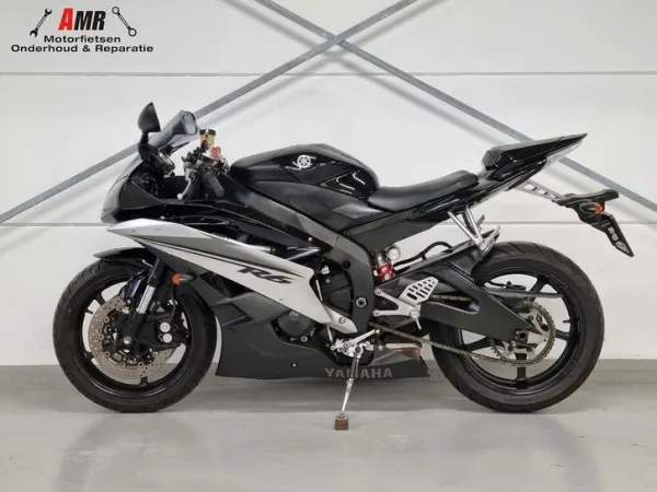 2007 Yamaha YZF R6 - Gereserveerd (1/1)