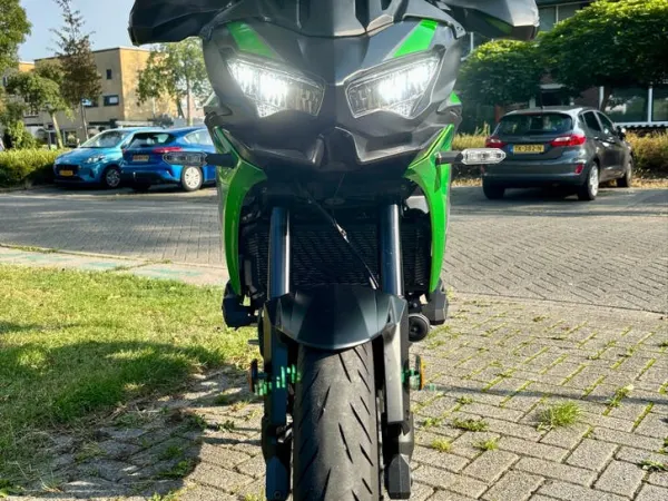 2024 Kawasaki Versys 650 - € 7.999 · Bieden (1/1)