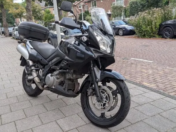 2005 Suzuki V-Strom 1000 - €2,999 · Bidding (1/1)