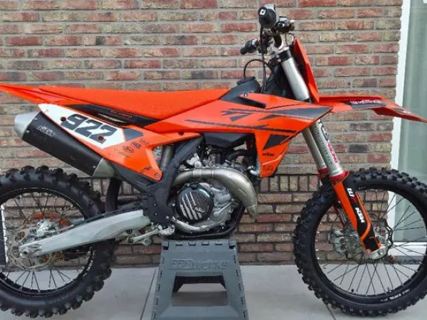 2024 KTM sxf 250 - €5,900 · Bidding (1/1)