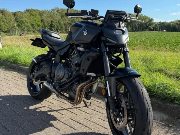 2025 Yamaha MT-07 - € 9.250 · Bieden (1/1)
