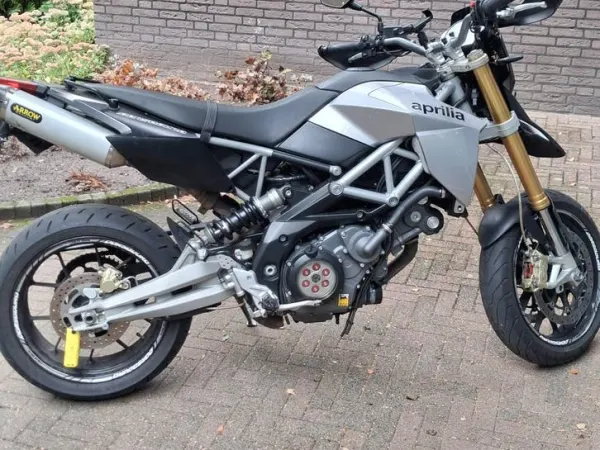 Year unknown Aprilia Dorsoduro - €4,850 · Bidding (1/1)