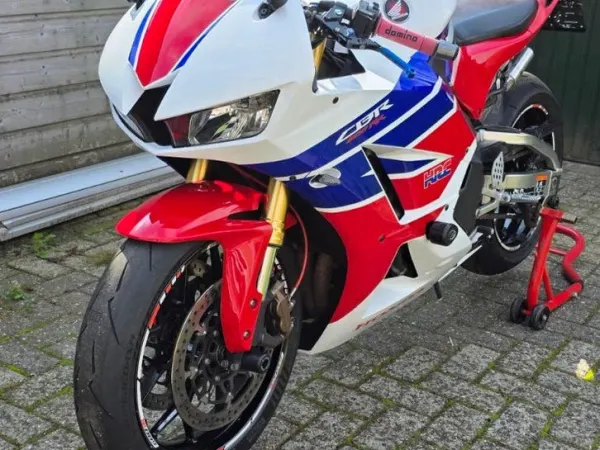 2015 Honda CBR 600 RR - €9,599 (1/1)