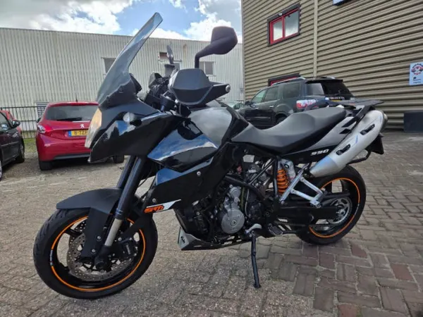 2011 KTM 990 Supermoto t 2011 smt Akrapovic abs - €3,250 (1/1)