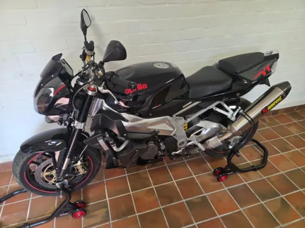 Year unknown Aprilia Tuono - Bidding (1/1)