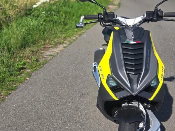 Bouwjaar onbekend Italjet Dragster uit 2025 - € 4.500 · Bieden (1/1)