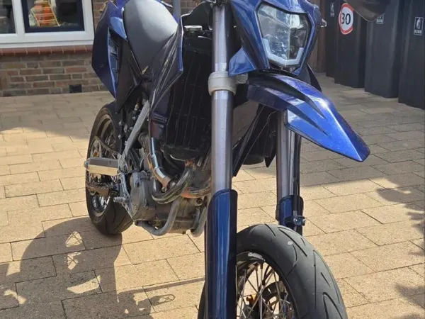 2004 KTM 640 lc 4 Prestige - €3,900 · Bidding (1/1)