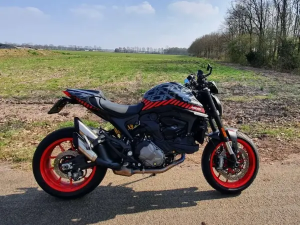 2021 Ducati Monster 937 - € 8.999 (1/1)