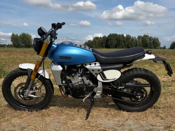 Bouwjaar onbekend Fantic Caballero Scrambler 500-Zo Goed als nieuw! - € 6.999 · Bieden (1/1)