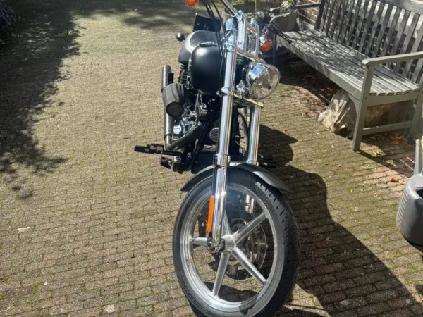 2010 Harley-Davidson Rocker C - € 12.995 · Bieden (1/1)